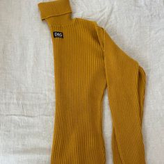 Vintage D&G From 1996. Worn Twice! Kept In Great Condition. Not Much Pilling At All. A Lovely Mustard Yellow Long Sleeve Turtleneck. Still Tight And Fitted. No Loose Turtleneck. Made Of Wool And Acrylic. Rare Find! Size Small Dolce Gabbana Sweater, Loose Turtleneck, Sweaters Vintage, Yellow Long Sleeve, Long Sleeve Turtleneck, Mustard Yellow, Mustard, Dolce And Gabbana, Tights