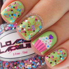 Birthday Cupcakes NOTW inspiration! Cupcake Nails, Confetti Nails, Nagellack Trends, Manicure Gel