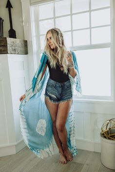 Boho must have kimonos! Tie Dye Kimono, Turquoise Tie, Duster Kimono, Bohemian Kimono, Kimono Duster, Bohemian Women, Kimono Wrap, Boho Kimono