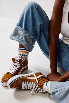 High Top Vans Sneakers, Vans Skate Hi Outfit, High Top Sock Sneakers, High Tops Shoes Women, Cheap Spring Mid-top Canvas Shoes, Vans Pink High Tops, Vans 2022 Women, Cheap Casual High-top Platform Sneakers, Filmore High Top Vans