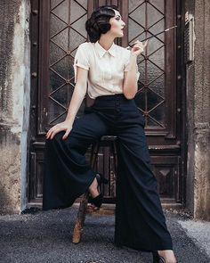 40s Mode, Outfits 90s, Look Retro, 40s Fashion, Retro Mode, 1940s Fashion, Moda Vintage, Look Vintage, Mode Vintage