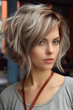 70 short bob haircuts For Sexy Look Bob Pixie, Trendy Bob Hairstyles, Stacked Bobs, Hairstyle Trends, Hairstyle Inspiration, Short Bob Haircuts