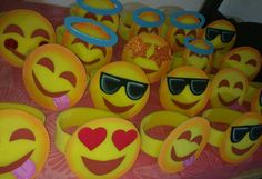 there are many smiley faces with sunglasses on them