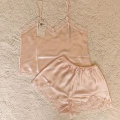 Soo Silks Intimates & Sleepwear | Nwt Silk Pajama Set | Satin Pink Cami + Shorts With Lace Cami And Shorts Pajamas, Silk Cami Pajama Set, Silk Pink Pajamas, Silk Shorts Pajamas, Coquette Pajama Set, Silk Pjs Aesthetic, Girly Pjs, Pink Satin Pajamas, Sleepwear Women Nightwear