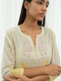 Kurta Patterns, Kurti Patterns, Embroidery On Kurtis, Simple Kurti Designs, Kurti Embroidery Design, Style Guru, Kurta Neck Design