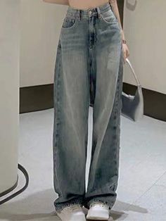 Vintage Faded Wash Straight Leg Boyfriend Jeans Casual Faded Bottoms For Fall, Casual Faded Fall Bottoms, Casual Faded Mid-rise Bottoms, Faded Casual Jeans For Spring, Spring Casual Faded Jeans, Boyfriend Jeans Style, Jeans Online Store, Street Y2k, Ținută Casual