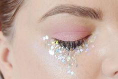 More subtle glitter tears Glitter Tears Makeup, Festival Makeup Rhinestones, Festival Makeup Tutorial, Festival Makeup Rave, Funky Makeup, Euphoria Makeup, Liquid Glitter Eyeshadow