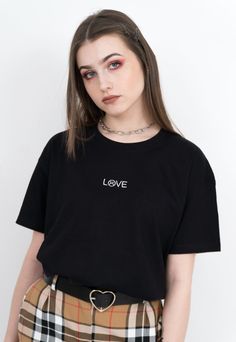 "L☹VE T-shirt. High-quality classic cut T-shirt designed by us and made in Poland. JOIN US ON INSTAGRAM 🌹 http://instagram.com/blvck.pl 🏷 PRODUCT DETAILS 🏷 Embroidery Crew neck 100% High-quality Cotton Made in Poland 📏 SIZING & FIT 📏 All our sweatshirts and T-shirts are unisex. Measurements (width/length) XS - 49/64 cm (19\"/25\") S - 51/68 cm (20\"/27\") M - 53/70 cm (21\"/27.5\") L - 55/72 cm (21.5\"/28\") XL - 57/74 cm (22.5\"/29\") 📦 SHIPPING AND DELIVERY 📦 We aim to process all o Cut Tshirt Designs, Goth Grunge Aesthetic, Emo T Shirt, Men Tumblr, Tumblr Tee, Grunge Clothing, Grunge Shirt, Aesthetic Shirt, Cut T Shirt