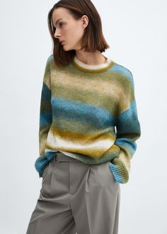 Degraded knitted sweater Knit Inspiration, Oversized Wool Coat, Winter Knitwear, Mango Fashion, Weekend Style, Knitted Sweater, Tweed Jacket, Crewneck Sweater, Daily Fashion