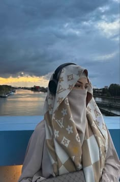 Arabic Niqab, Niqabis Aesthetic, Niqabi Aesthetic, Dubai Hijab, Khaleeji Aesthetic, Niqabi Girl