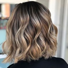 Daphne Hair, Blond Highlights, Reverse Balayage, Brunette Balayage Hair, Short Hair Balayage, Business Training