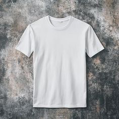 Basic Design Cotton Shirt With Short Sleeves, Casual White T-shirt With Basic Design, White T Shirt Mockup, Blank T Shirts, Free Tshirt, Clothing Mockup, T Shirt Mockup, Tshirt Mockup, Shirt Mockup