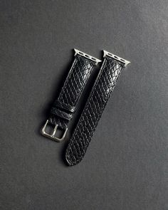 ❗️ Dear friends, unfortunately, at the moment, due to severe power shortages in Kyiv, we are not able to sew new straps. We hope the situation will improve in August when we purchase a generator for our workshop. ❗️✅ This strap in the listing is available in size M, which fits a wrist of 17.8-20.5 cm (strap length 125/75 mm). Classy black faux python Watch Strap, handcrafted of premium cow leather.  The skin pattern imitates the small scales of a python. Due to stamped snake pattern each our str Apple Watch Leather Strap, Black Python, Black Leather Watch, Leather Watch Band, Snake Pattern, Skin Pattern, Apple Watch Bands Leather, Snake Patterns, Leather Watch Bands