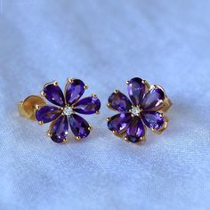 14K Solid Gold 12 Pieces 3 x 5 mm Amethyst｜Purple｜Pear｜Eye Clean Amethyst CTW: 2.40 Diamond Grade: G Color｜VS Clarity Diamond CTW: 0.03 Detachable Cultured Round Baroque Pearls 12-13 mm Measurements: 1 " length｜1/2 " width Convertible Features: You can wear the natural gemstones alone or with detachable pearls for a more stunning look. Our unique design allows you to MIX and MATCH with other gemstones or pearls from our convertible collections, perfect for any occasion or style! Amethyst Earrings Studs, Convertible Earrings, Amethyst Color, Earrings Metal, Mom Jewelry, Bride Gift, Birthstone Earring, Amethyst Purple, Amethyst Earrings