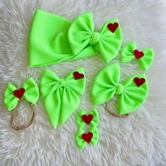 "There are many different styles to choose from: Headwraps, Small/Large Bow on Nylon, Clip Ons, Sailor Bow, & Mini Clip Ons! Headwraps come in 3 sizes: -Newborn (4\" or 5\" Bow): Head circumference of 12 inches. -Baby:5 inch bow, Head circumference of 14 inches. -Toddler: 5 inch bow, Head circumference of 16 inches. Remember, they do stretch anywhere from 1-2 inches so it does not have to be exact! The small bow on nylon has a 2.5x3 inch bow and the large bow on nylon has a 5 inch bow. The nylon band stretches to accommodate many head sizes. Mini Clip ons, Clip Ons, & Sailor Bows are all on an alligator clip. If you would like any customizations/a smaller bow, please message me and I will see what I can do for you! Note: I cannot make a larger bow than 5 inches. These are handmade with lov Diy Baby Hair Bows, Crafts 2024, Grinch Heart, Woman Costumes, Band Stretches, Baby 5, Sailor Bow, Craft Things, Bows Diy