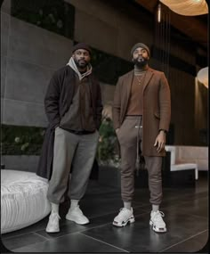 Winter Fashion Outfits Men 2022, Russell Wilson Style, Winter Street Style 2022 Men, Tan Monochrome Outfit Men, Modest Outfits For Men, Men’s Style 30s, Men’s Streetwear Winter, Mens Fashion Going Out, Fall Male Outfits Casual