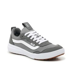 Vans-Range Low-Top Sneaker - Men's Sport a retro style with the Range sneakers from Vans. This athletic-inspired pair features the brand's signature stripes, a low-top silhouette, and layered details that add a sophisticated flair. Grey Tennis Shoes, Trending Handbags, Sneakers Vans, Best Shoes For Men, Fancy Shoes, Men's Shoe, Winter Sneakers, Sneakers For Men, Fancy Pants