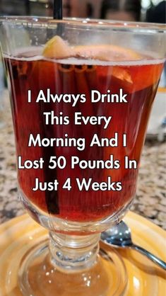 Slim Down Drink, Belly Fat Drinks, Belly Fat Burner Drink, Natural Drinks, Belly Fat Burner, Fat Loss Drinks, Juice Recipes, 50 Pounds, Fat Burner Drinks