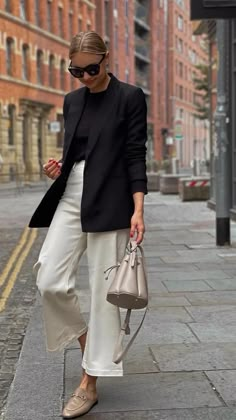 Chique Outfit, How To Look Expensive, Nashville Outfits, Blazer Outfits, Style Mistakes, Black Blazer