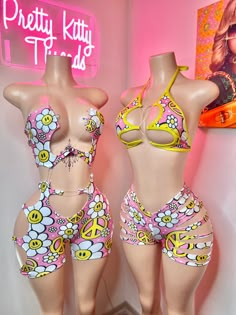 Get ready to spread happiness with our "Be Happy" sets! Made with smiley face fun stretchy fabric, choose between a romper or shorts set to match your style. Feel the joy and comfort all day long. Add this set to your wardrobe for a touch of positivity and playfulness! 😃💕 Raver Outfits, Face Fun, Dancers Outfit, Diy Fashion Clothing, Loose Jeans, Friend Outfits, Cute Swag Outfits, Baddie Outfits Casual, Really Cute Outfits