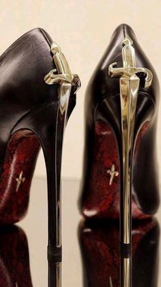 Cesar Paciotti Heels, Monster High Heels, Knife Heels, Shoe Knife, Dagger Heels, Heel Pictures, Knife Shoes, Dream Heels, High Heels Aesthetic