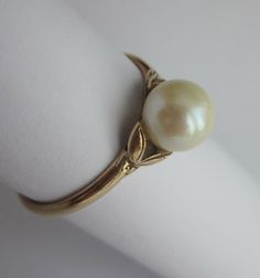 14K Three Pearl Ring | Engagement, On the side and Middle Gold Wrap Ring, Pearl Rings, Wedding Plan, Victorian Jewelry, Silver Accessories, Vintage Jewellery, Antique Victorian