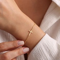 ✝ 9 2 5 K   S T E R L I N G   S I L V E R   C R O S S   B R A C E L E T ✝ ⛪ We are happy to make the first perfectly elegant cross bracelet. The completely handmade 925K silver bracelet will add elegance to you or your loved ones both in your daily life and in your special moments. We are sure that it will be a very special gift and that the people you care about and love will love this bracelet very much. This bracelet, which will symbolize your faith on your religious days, is carefully produc Gold Cross Bracelet For Baptism, Catholic Gifts For Women, Catholic Bracelet, Christian Bracelets, Secret Place, Christian Jewelry, Cross Bracelet, Bracelets For Women, Christmas Wishlist