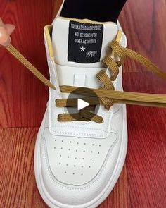 53K views · 1K reactions | Creative ways to tie your shoelaces! | Creative ways to tie your shoelaces! | By Art & Fashion | Facebook Folding Clothes, Art Architecture, Clothing Hacks, Tie Knots, Tie Shoes, Household Hacks, Simple Life