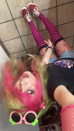 Scene Astethic, 2005 Emo, Scene Poses, Colourful Grunge, Scene Girl Outfits