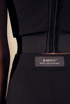 Stella McCartney Creates World's First Clothing from Mushroom Mylo Leather Chloe By Stella Mccartney, Black Bustier Top, Stella Mccartney Ready To Wear, Stella Mccartney Activewear, Stella Mccartney Sustainability, Uni Fashion, It Bag, Stella Mccartney Animal Print, Black Bustier