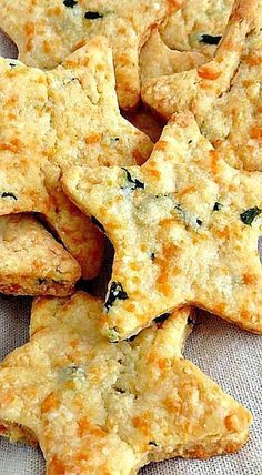 cheesy crackers with cheese and herbs