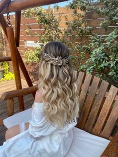 #WeddingHairstyles #WeddingHair #WeddingHairstylesForLongHair #WeddingHairstylesHalfUpHalfDown #WeddingHairDown #WeddingHairUp #WeddingHairWithVeil #WeddingHairstylesForShortHair #WeddingHairstylesForBride #WeddingHairHalfUpHalfDown #WeddingHairstylesBlackWomen #WeddingHairAndMakeup #WeddingHairAccessories #WeddingHairAsian #WeddingHairAndMakeupBrunette #WeddingHairAesthetic #WeddingHairAllDown #WeddingHairAccessoriesWithVeil #WeddingHairAccessoriesHeadpieces #WeddingHairAndVeil #WeddingHairAndM Wedding Hairs, Curled Hairstyles For Medium Hair, Bridal Hair Down, Wedding Hair Up, Night Hairstyles, Goddess Braids Hairstyles, Bridal Hair Inspiration