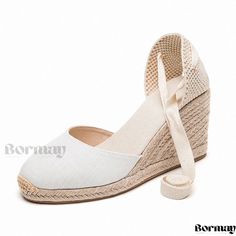 Effortless Elegance High Heel Sandals with Classic Strap Comfortable High Heels, High Heel Sandals, Modern Woman, High Heel Shoes, Effortless Style, Sandals Heels, Adjustable Straps, High Heels, Comfort Fit