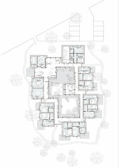 the floor plan for an apartment building with multiple floors and lots of space to move around