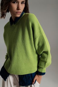 Introducing our Green Chunky Knitted Relaxed Jumper, a cozy and versatile essential for your casual wardrobe. This jumper features a classic crew neckline, providing both comfort and a timeless look. The long sleeves offer warmth and versatility, making it a perfect choice for cooler days and evenings. Crafted from a chunky knit, this jumper offers a soft and luxurious feel. The combination of 42% Viscose, 38% Polyester, and 20% Polyamide ensures both durability and a relaxed drape, making it a Casual Green Chunky Knit Sweater, Chic Green Textured Knit Sweater, Green Textured Knit Sweater, Green Relaxed Fit Knitted Sweater, Fitted Green Hand-knitted Sweater, Winter Casual, Winter Sweaters, Knitted Jumper, Casual Wardrobe