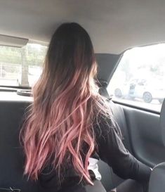 Pink Hair Balayage Brown, Ombré Pink Hair, Brown To Pink Hair, Pink Hair Balayage, Brown Pink Hair, Brown To Pink Balayage, Ombre Pink Hair, Hair Color Summer, Brown And Pink Hair