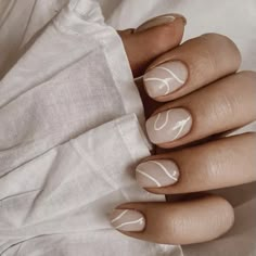 Neutral Nail Art Designs, Line Nail Designs, Neutral Nails Acrylic, Neutral Nail Art, Neutral Nail Designs, Natural Looking Nails, Natural Nail Art, Natural Nail Designs, Milky Nails