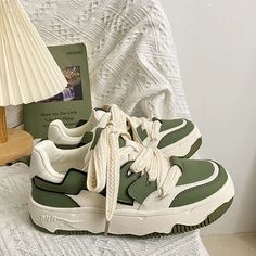 "Zapatillas" ~~Rosario Contreras~~ Green Aesthetic Korean, Trendy Shoes Sneakers, Basket Style, Pretty Shoes Sneakers, Kawaii Shoes, Chunky Shoes, Life Aesthetic, Cute Sneakers