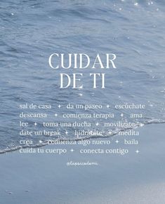 the words cuidar detti are written in white on a blue ocean background