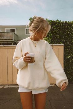 Cute Lounge Outfits Summer, March Outfit Ideas, Vsco Aesthetic Outfits, Mode Hippie, Cozy Loungewear, Neue Outfits, Outfit Look, Mode Inspo, 가을 패션