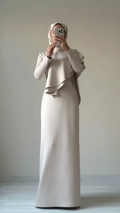 Braidsmaid Dresses, Islamic Fashion Dresses, Fashion Dresses Formal, Simple Gowns, Muslimah Dress, Elegant Bridesmaid Dresses, Islamic Dress