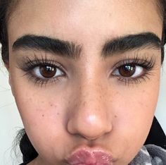 Thick Eyebrows Natural, Big Eyebrows, Eyebrows Goals, Long Thick Eyelashes, Bushy Eyebrows, Big Lashes, Thick Brows