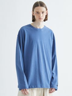 Editor's NotesMINIMAL PROJECT's t-shirt features oversized fit and pigment washed fabric.- Round neck t-shirt- Long sleeves- Oversized fit with dropped shoulder- Natural fit- Dropped shoulder lineMeasurements (inch)M / L / XL- Shoulder: 20.47 in. / 21.25 in. / 22.04 in.- Chest: 21.25 in./ 22.04 in./ 22.83 in.- Sleeve: 23.22 in./ 23.62 in./ 24.01 in.- Hem: 20.47 in./ 21.25 in./ 22.04 in.- Length: 27.16 in./ 28.34 in./ 29.52 in.Composition & Care- 100% Cotton- Wash separately in cold water- Dr Relaxed Fit Washed Blue Tops, Boxy Fit Washed Tops With Crew Neck, Everyday Washed Drop Shoulder Tops, Relaxed Acid Wash Cotton Tops, Washed Boxy Fit Top With Crew Neck, Basic Washed Blue Relaxed Fit Tops, Relaxed Cotton Acid Wash Tops, Oversized Basic Washed Top, Oversized Washed Top With Drop Shoulder