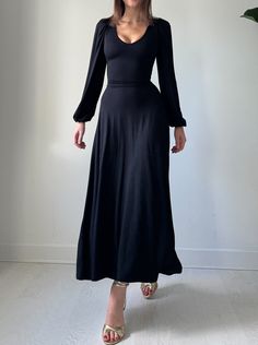 Brooke Dress Modest Church Outfits Fall, Church Outfits Fall, Winter Graduation Outfit, Modest Black Dress, Cute Office Outfits, Maxi Dress Winter, Modest Dresses Casual, Timeless Aesthetic, Casual Chic Outfit