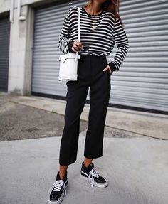 Minimalist Moda, Mode Inspo, Pinterest Fashion, Looks Style, Mode Inspiration, Look Casual, Looks Vintage, Outfits Casuales