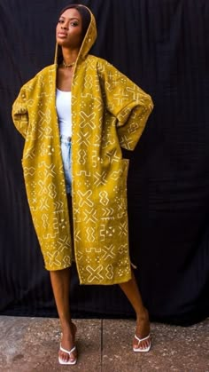 Mudcloth Clothing, Ghana Clothes, African Chic, Style Africain, Afrikaanse Mode, Hooded Cloak, Unisex Dress