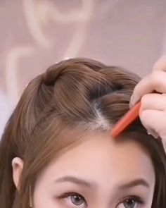 Daily Hair Tutorials 💇‍♀️ | Cute & Easy😍🤩 Here you get amazing hair style ideas and learn simple beautiful hair styles 💓 . @braids_for_my_hair . . #hairstyleideas... | Instagram Awesome Hairstyles, Short Hair Bun, Awesome Hair, Hair Tutorials Easy, Braid Tutorial, Hair Videos Tutorials, Hair Decorations