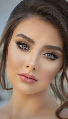 Wedding Eye Makeup, Most Beautiful Eyes, Makijaż Smokey Eye, Braut Make-up, Dress Classy, Stunning Eyes, Bridesmaid Makeup, Gorgeous Eyes, Bride Makeup