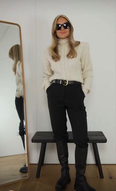 Lydia Tomlinson Workwear, Lydia Tomlinson Outfits Winter, Lydia Tomlinson Outfits, Lydia Jane Tomlinson, Upper East Side Fashion, Lydia Tomlinson, Working Wardrobe, Classic Chic Style, Black Pants Outfit