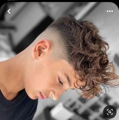 Curly Hairstyles For Boys, Boys Haircuts Curly Hair, Boys Fade Haircut, Top Haircuts For Men, Kids Haircuts, Quiff Haircut, Boy Haircuts Short, Boy Haircuts Long, Curly Hair Fade